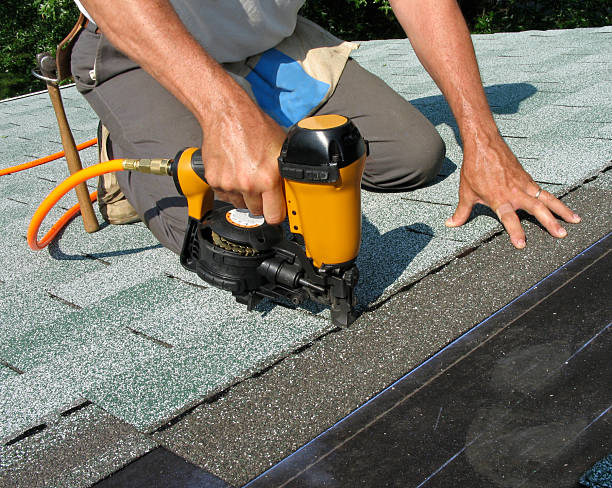 Quick and Trustworthy Emergency Roof Repair Services in Carthage, IL